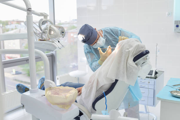 Best Cosmetic Emergency Dentistry in Westport Village, CT